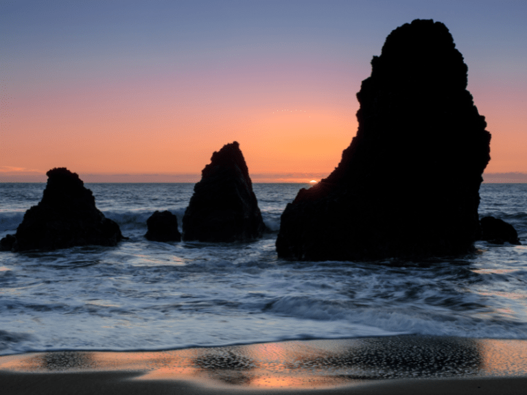Sea Stacks of Oregon: Uncovering the Natural Beauty of the Coast