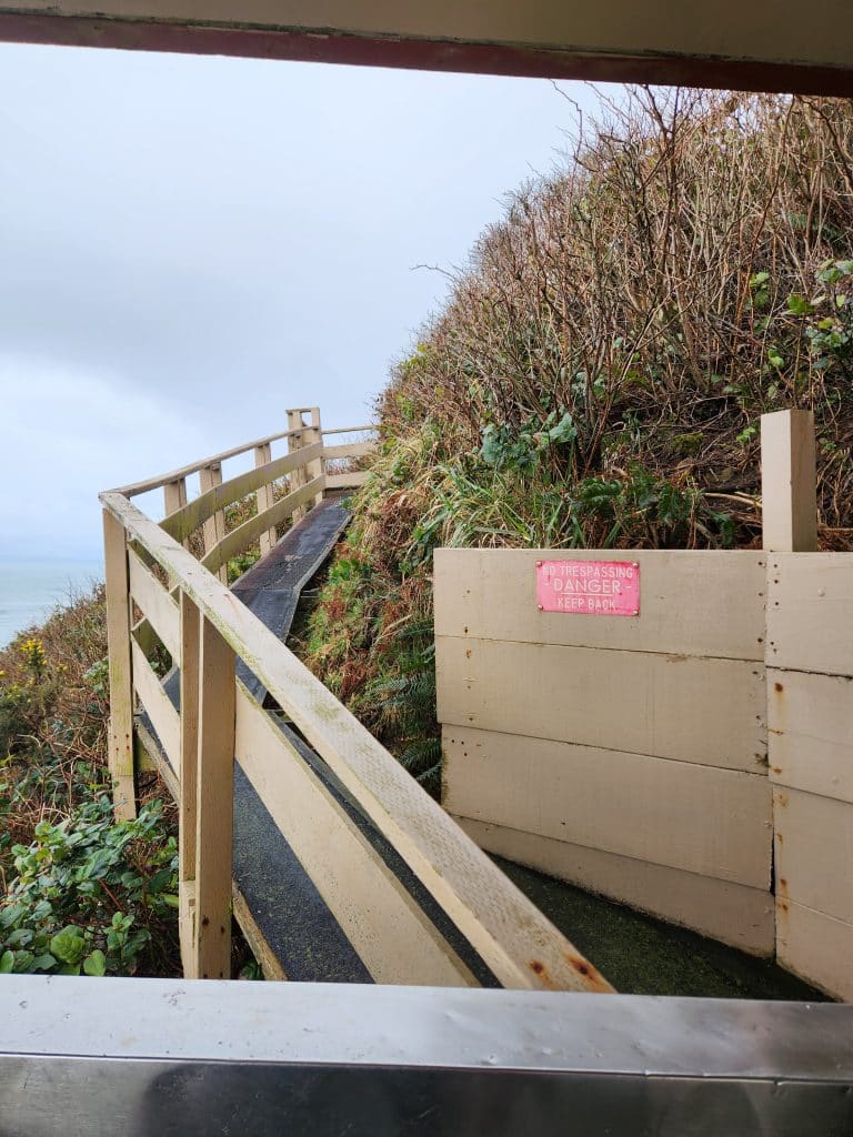 Historic Stairway at Sea Lion Caves – Original Access Before Elevator Installation