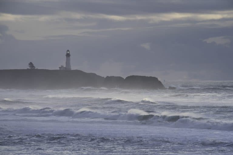 Whispers in the Beam: Ghost Stories of Oregon Coast Lighthouses 👻🌊