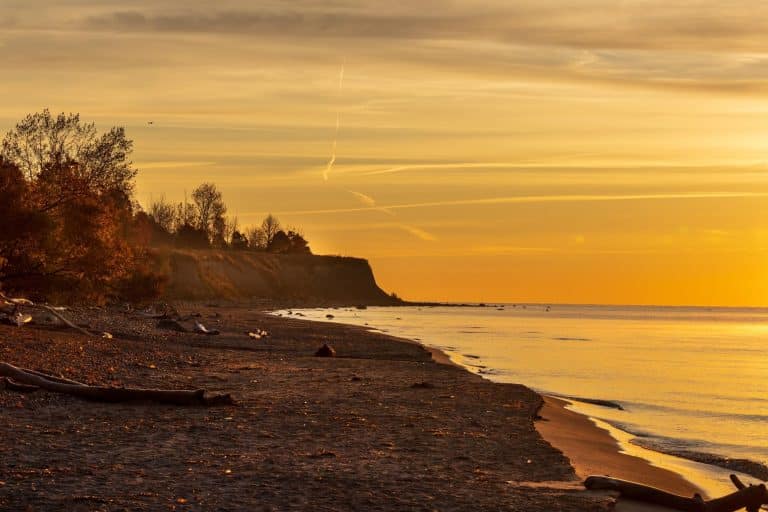 Fall on the Oregon Coast: The Secret Season of Stormlight and Calm