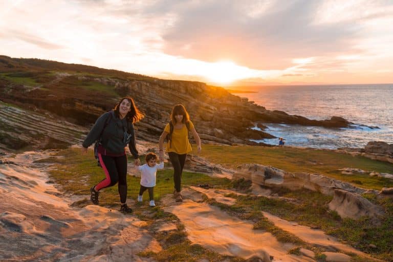 Essential Oregon Coast Family Road Trip Guide: Routes, Kid‑Friendly Stops + Stress‑Free Tips 🚗🌊