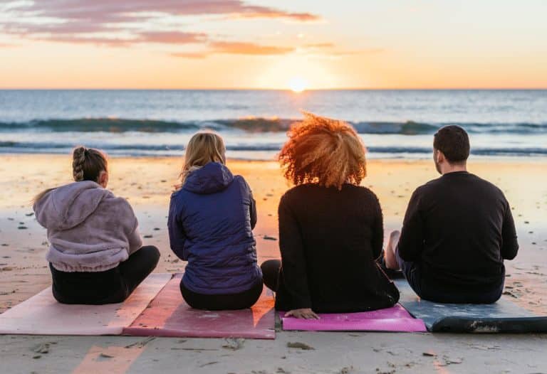 Coastal Zen: Beach Yoga & Mindfulness on the Oregon Coast 🧘‍♀️🌅