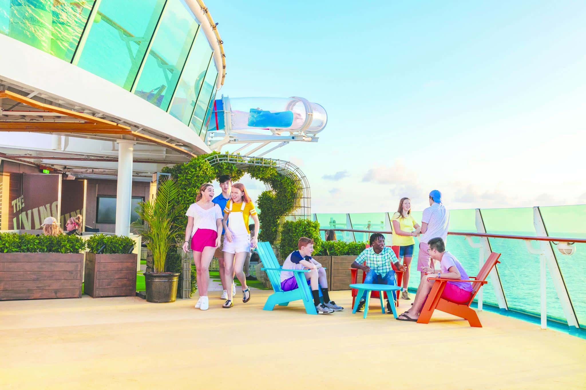 Teens on cruise